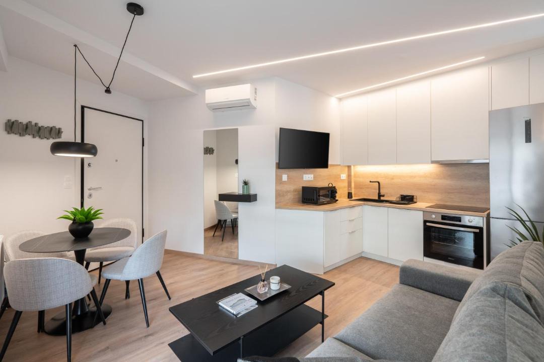 Photo of Others in Neos Kosmos