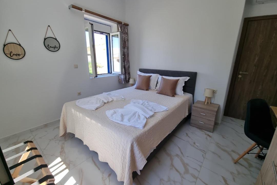 Photo of Others in Glinado