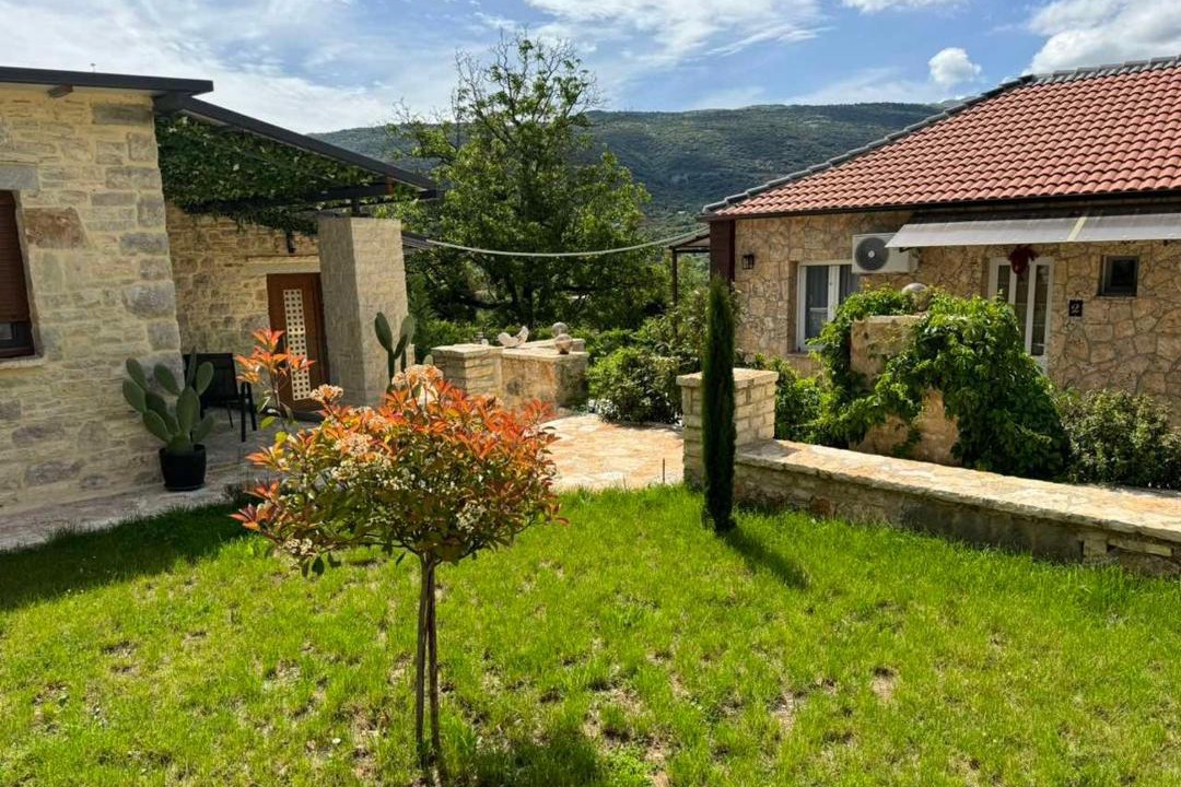 Photo of Others in Kalentzion