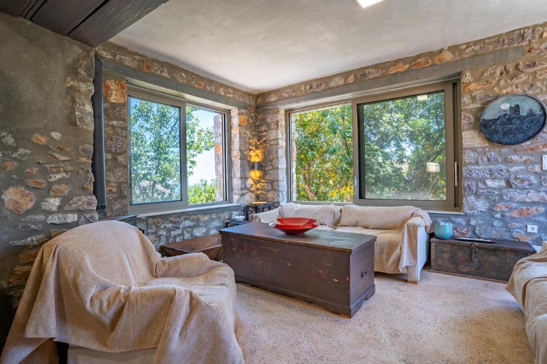 Photo of Others in Omales