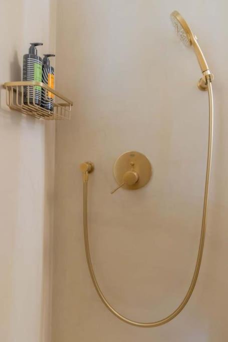 Photo of Bathroom in Marathopoli