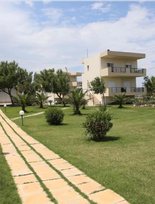 Photo of Others in Gefira Mpania