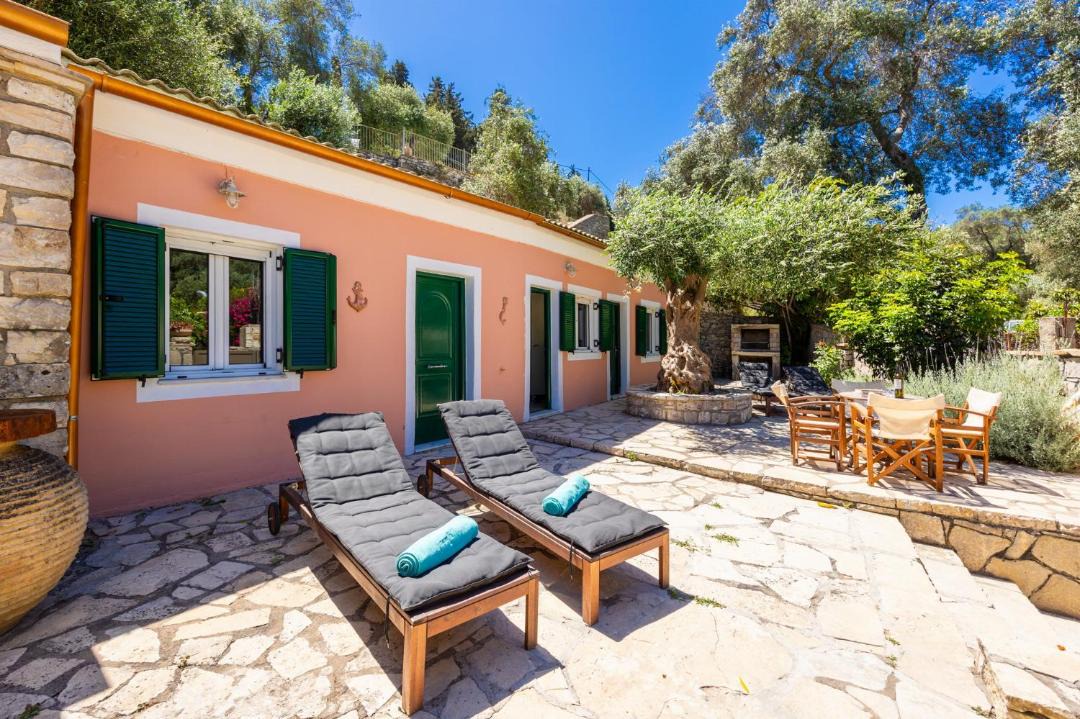 Photo of Others in Longos