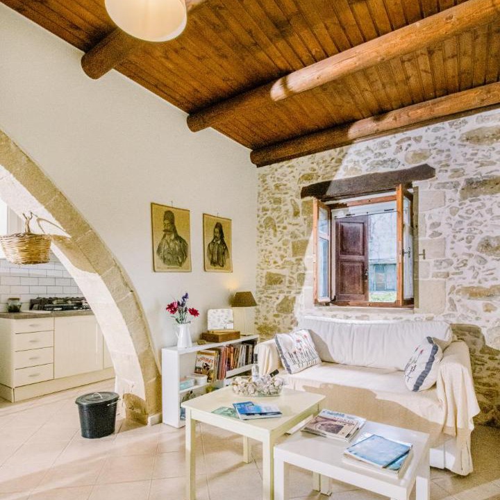 Photo of Others in Latziana