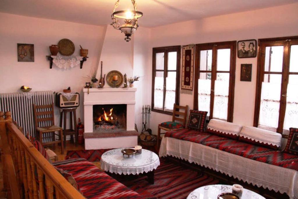 Photo of Others in Portaria