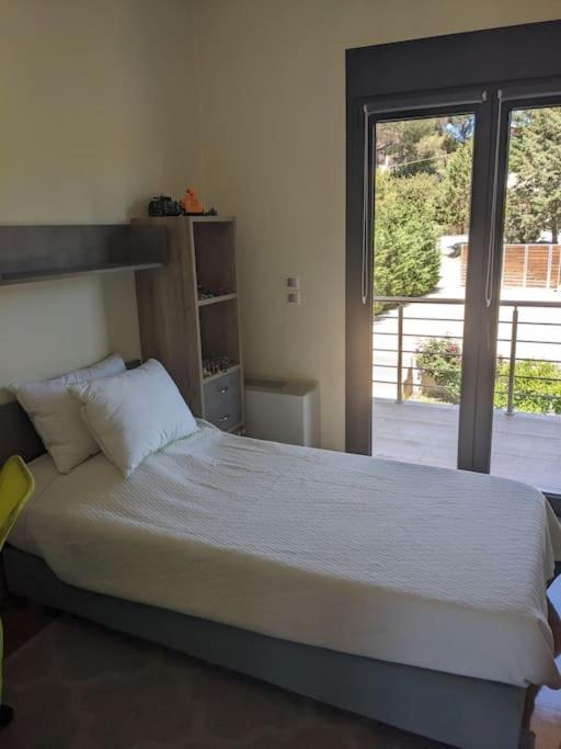 Photo of Others in Isthmia