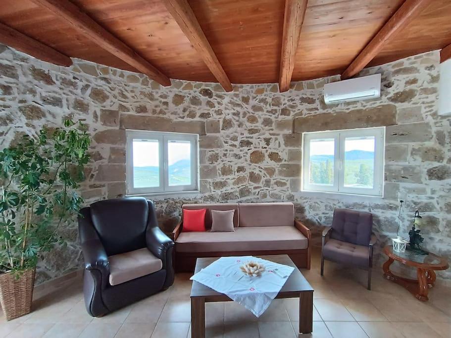 Photo of Livingroom in Faleliana