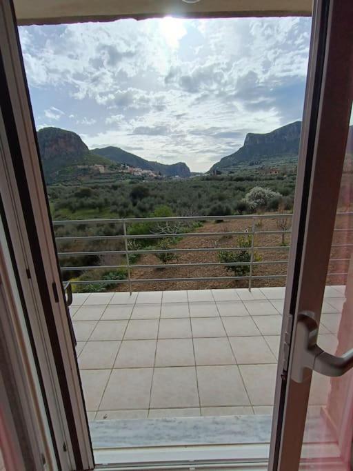 Photo of Patio Balcony in Faleliana