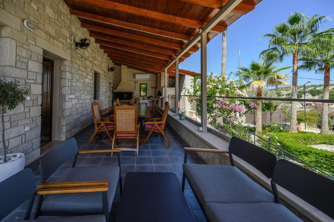 Photo of Patio Balcony in Kirianna