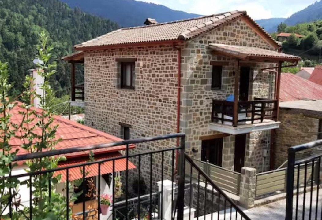 Photo of Buildings in Potamia