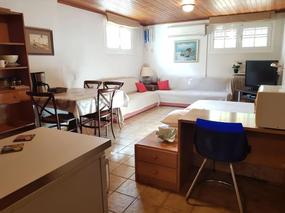 Photo of Livingroom in Glyfada