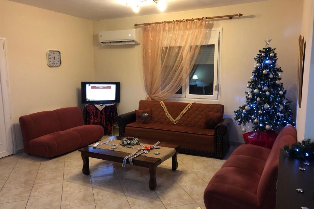 Photo of Livingroom in Maniakoi