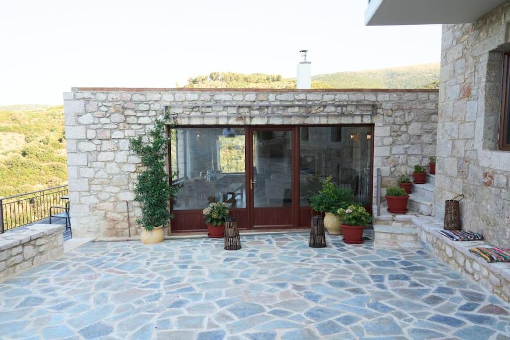 Photo of Patio Balcony in North Kynouria