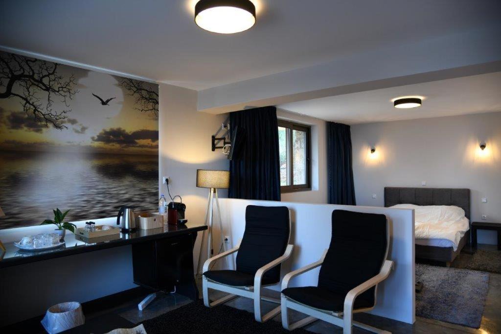 Photo of Livingroom in Egira