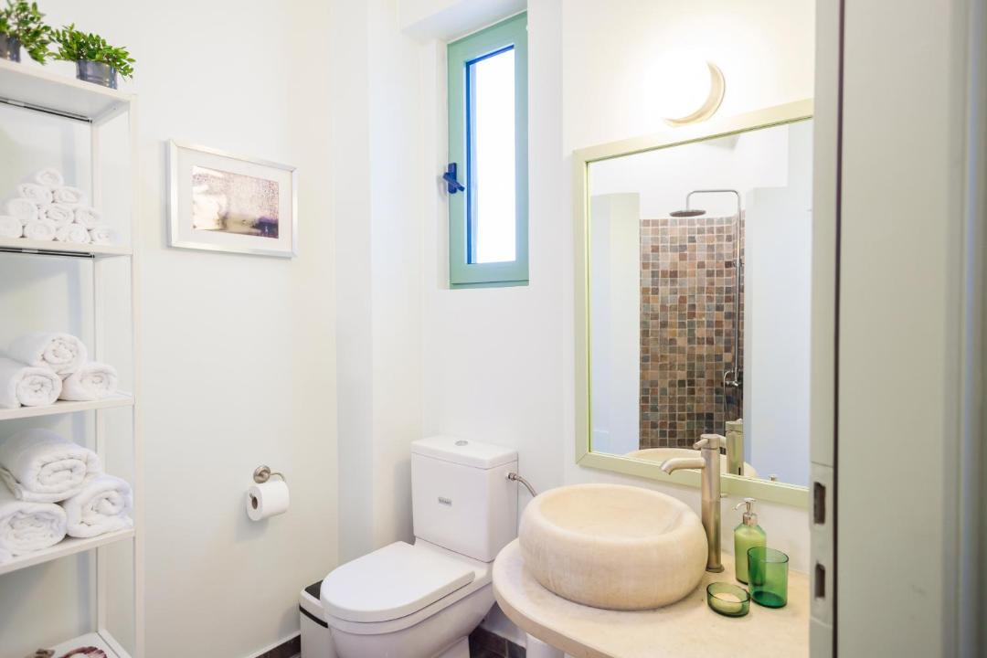 Photo of Bathroom in Mikro Metchi