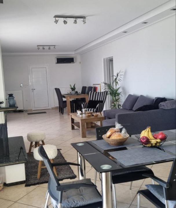 Photo of Livingroom in Agia Marina Mikrolimanou