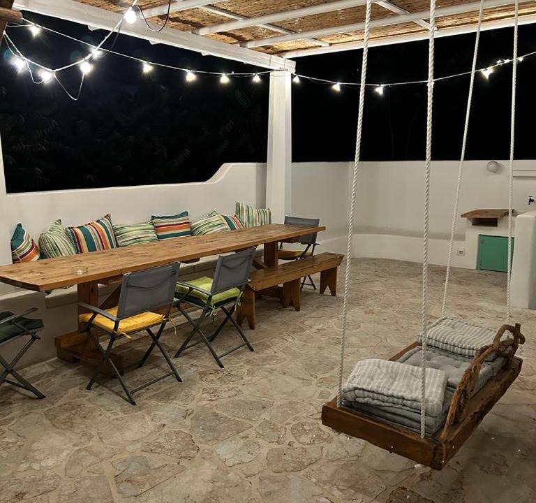 Photo of Others in Alinda