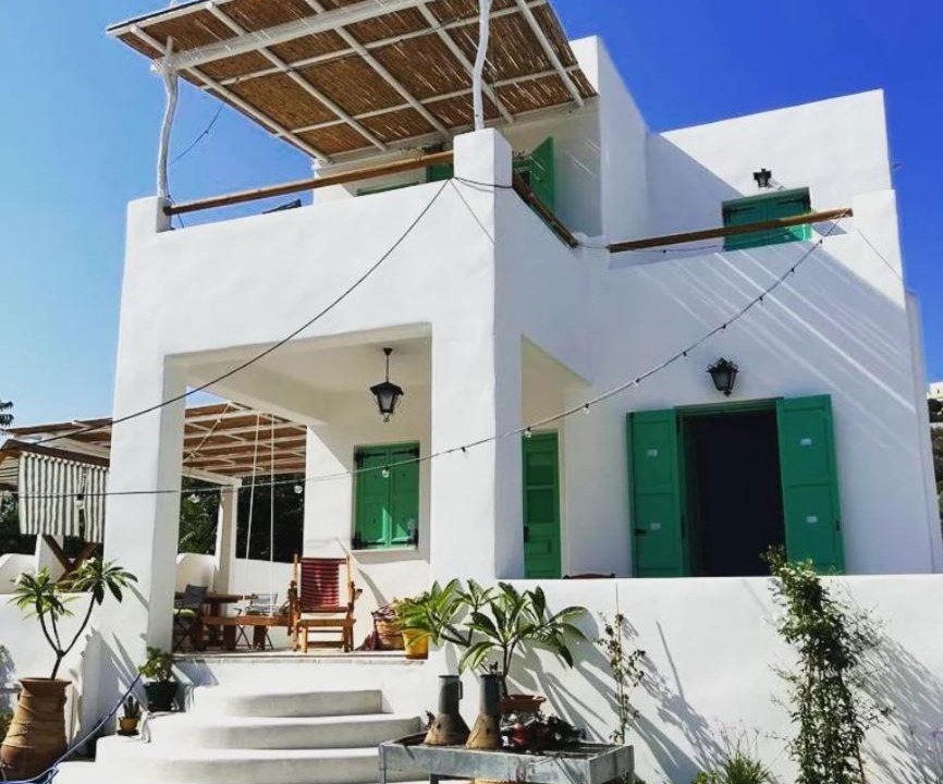 Photo of Others in Alinda