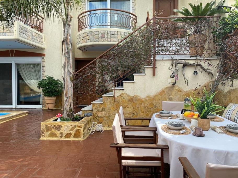 Photo of Patio Balcony in Varkiza