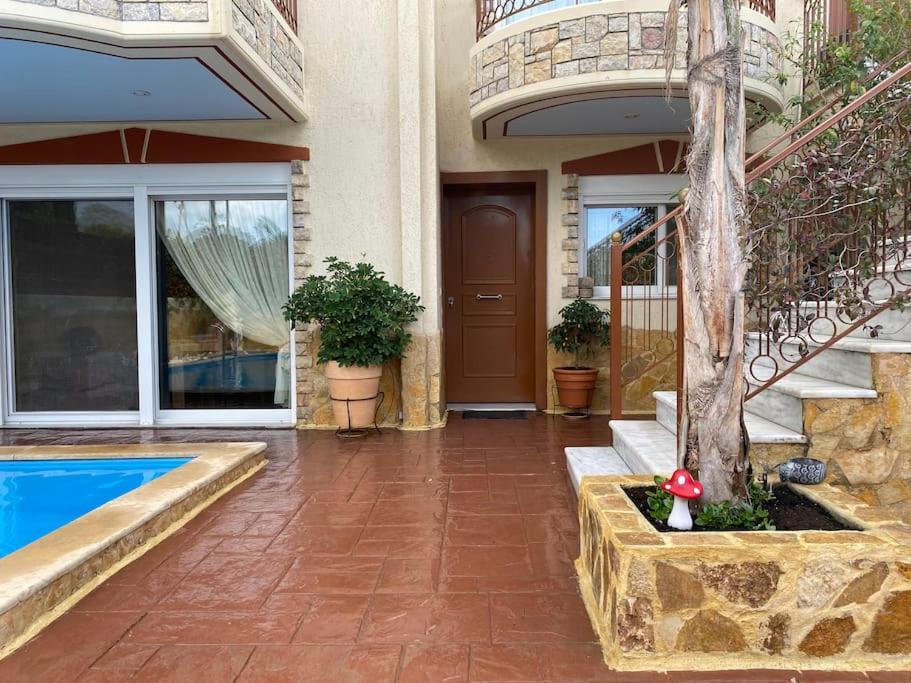 Photo of Patio Balcony in Varkiza