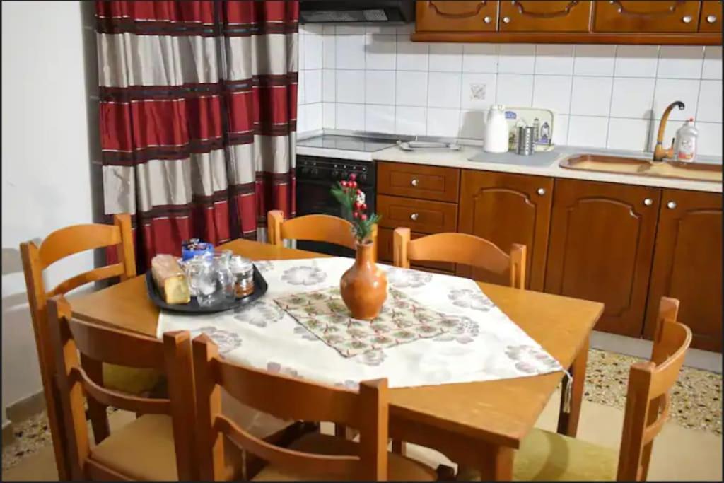 Photo of Others in Mavromati