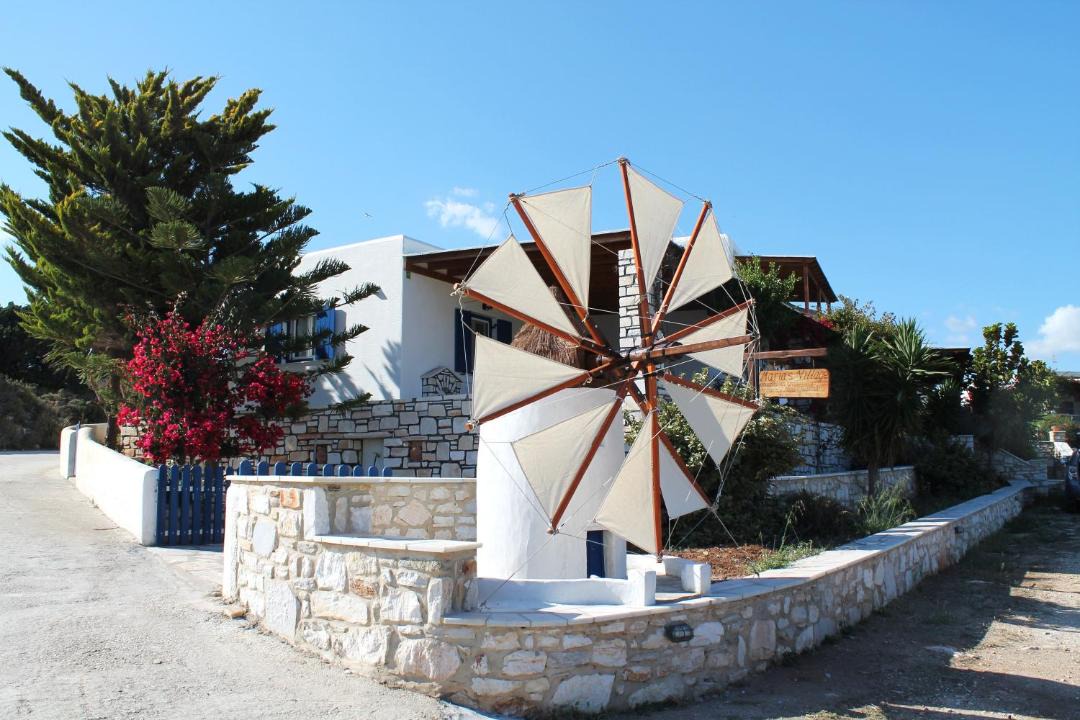 Photo of Others in Aliki