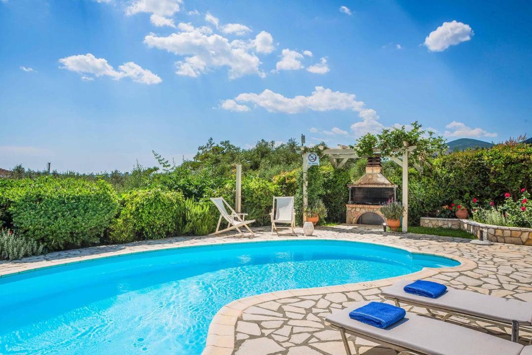 Photo of Others in Mousata