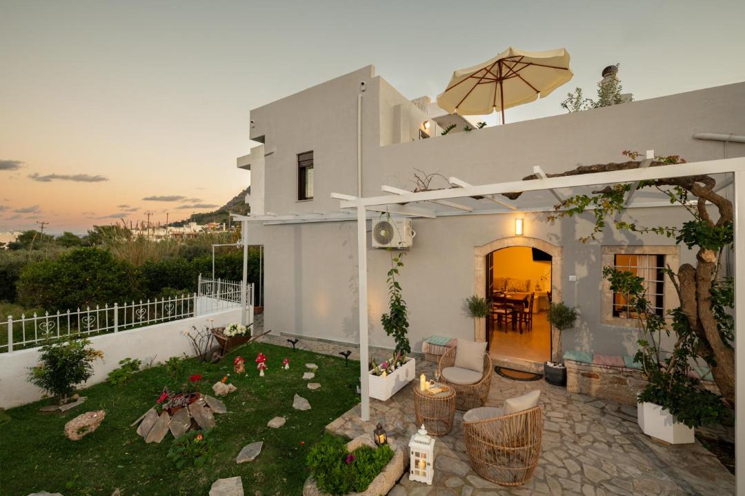 Photo of Others in Old Hersonissos