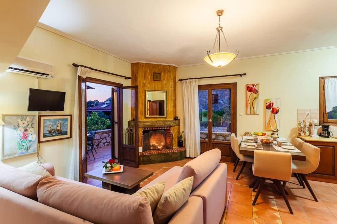 Photo of Livingroom in Lefktro