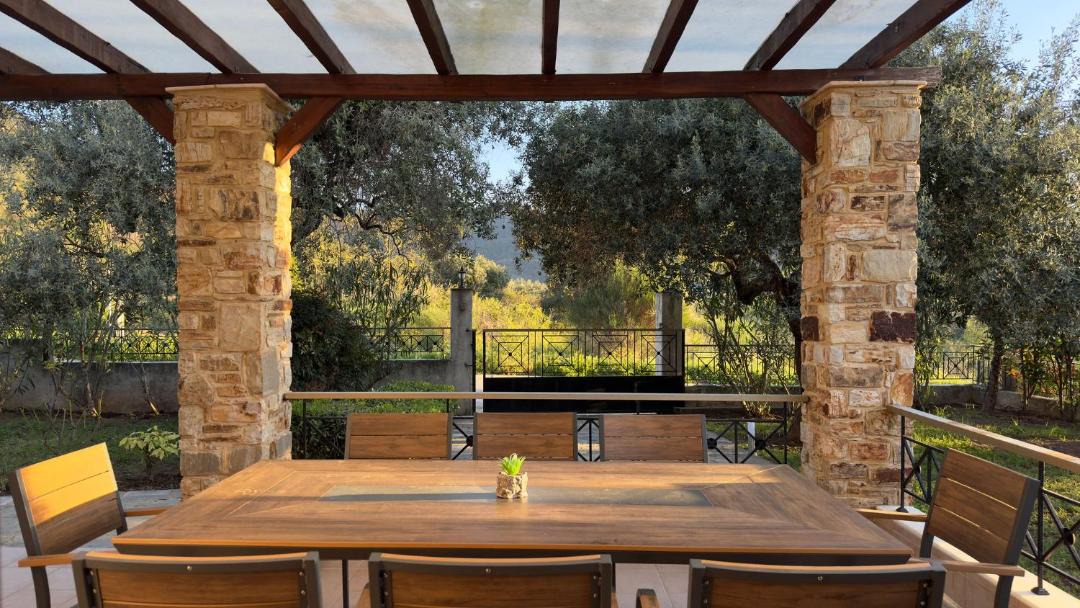 Photo of Patio Balcony in Skala Potamias