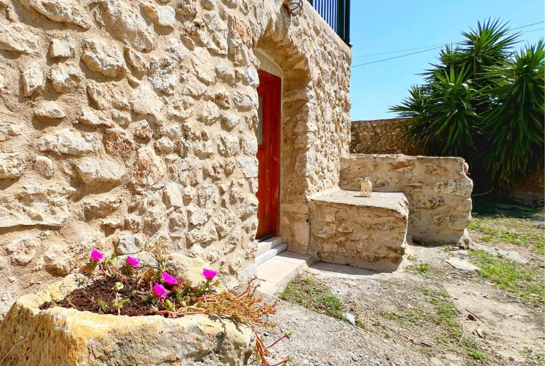 Photo of Buildings in Karvelas
