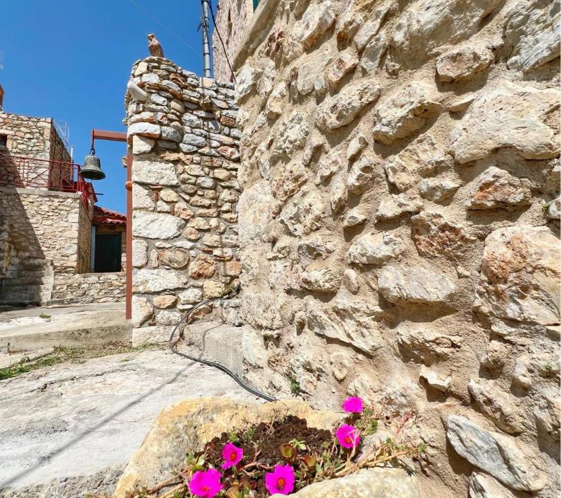 Photo of Buildings in Karvelas