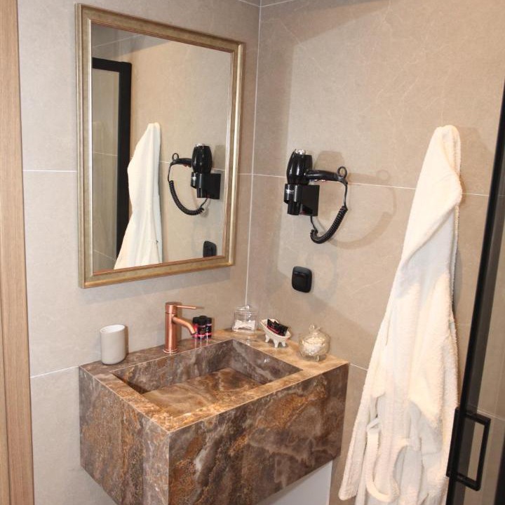 Photo of Bathroom in Thissio