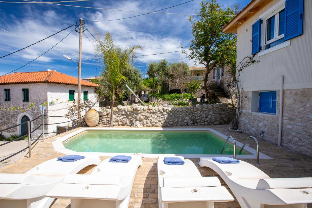 Photo of Outdoor in Katouna