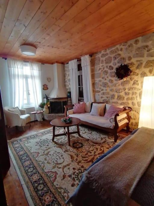 Photo of Livingroom in Mesaia Trikala