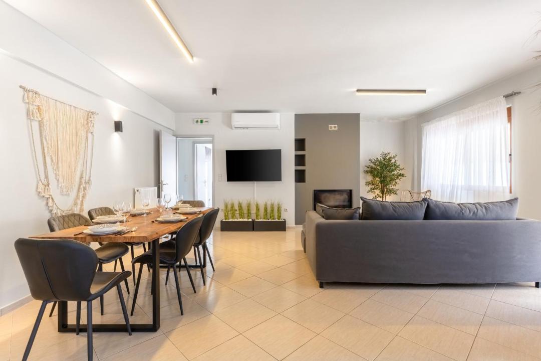 Photo of Livingroom in Houdetsi