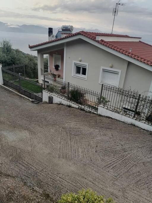 Photo of Buildings in Paralia Porovitsis