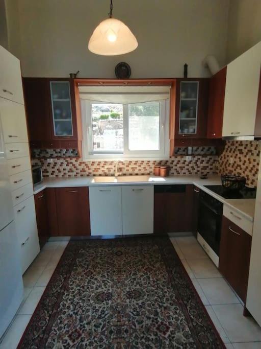 Photo of Kitchen in Paralia Porovitsis