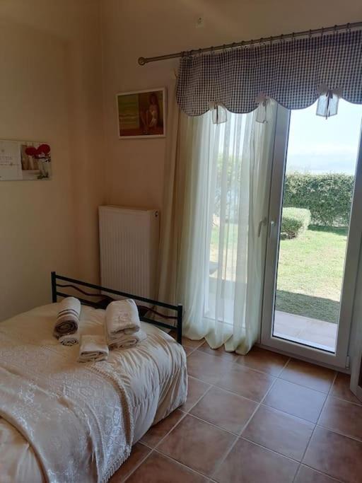 Photo of Bedroom in Paralia Porovitsis