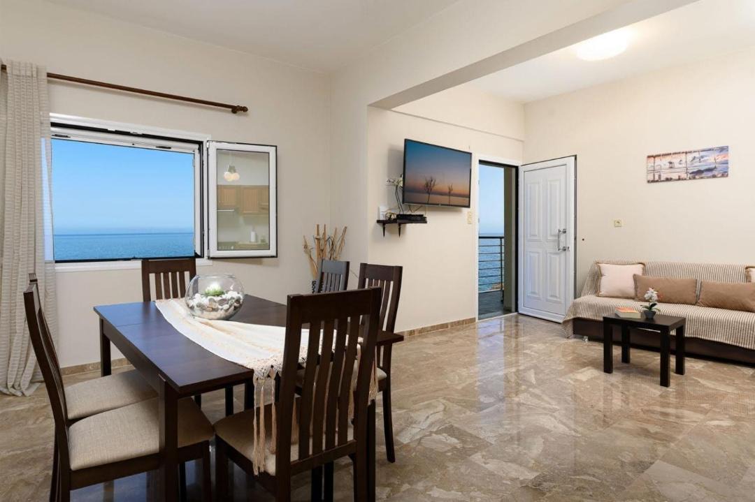 Photo of Livingroom in Faistos