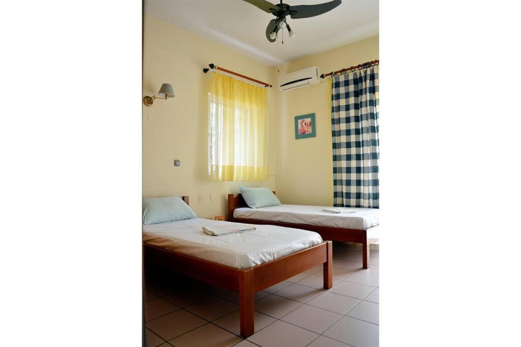 Photo of Bedroom in Assos-Lechaio