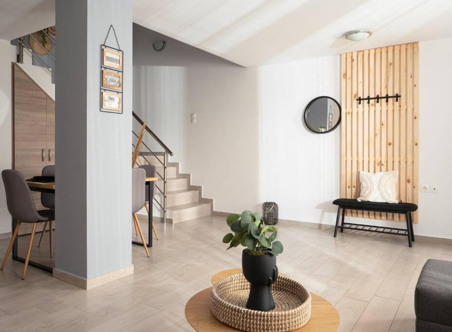 Photo of Livingroom in Gournai