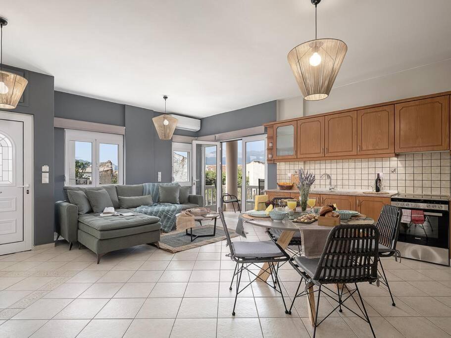 Photo of Livingroom in Kefalas