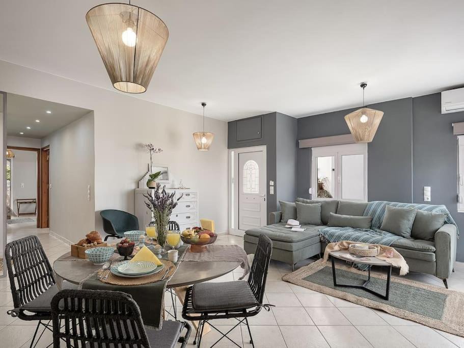 Photo of Livingroom in Kefalas