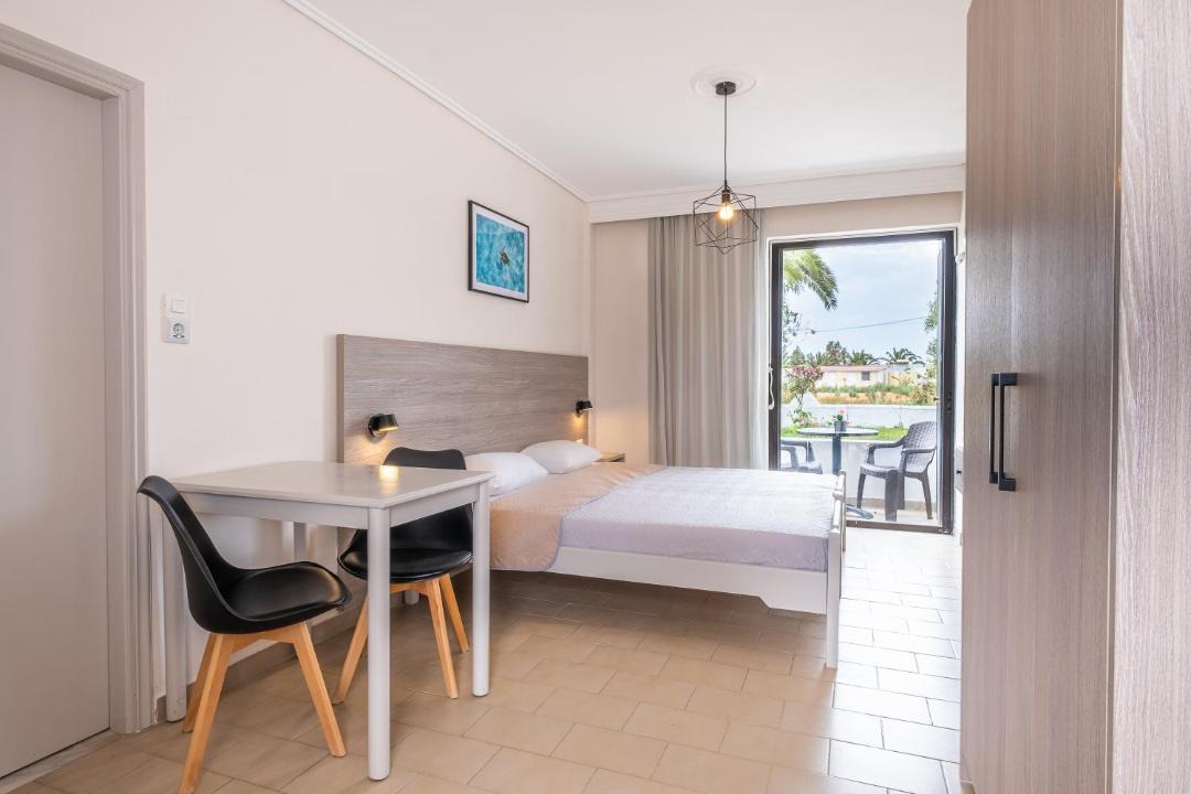 Photo of Bedroom in Marmari