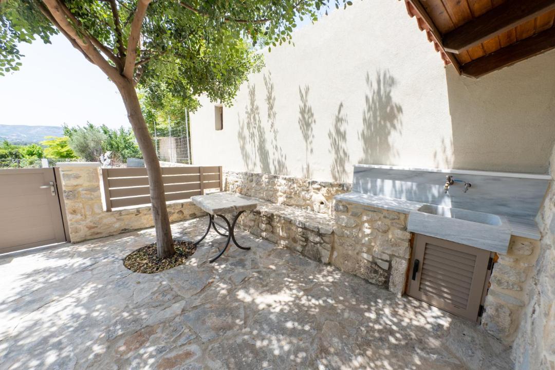 Photo of Patio Balcony in Faistos