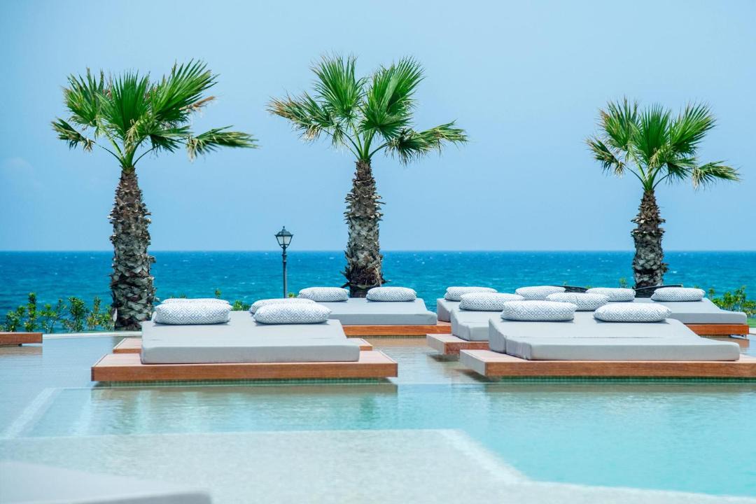 Photo of Outdoor in Aposelemis