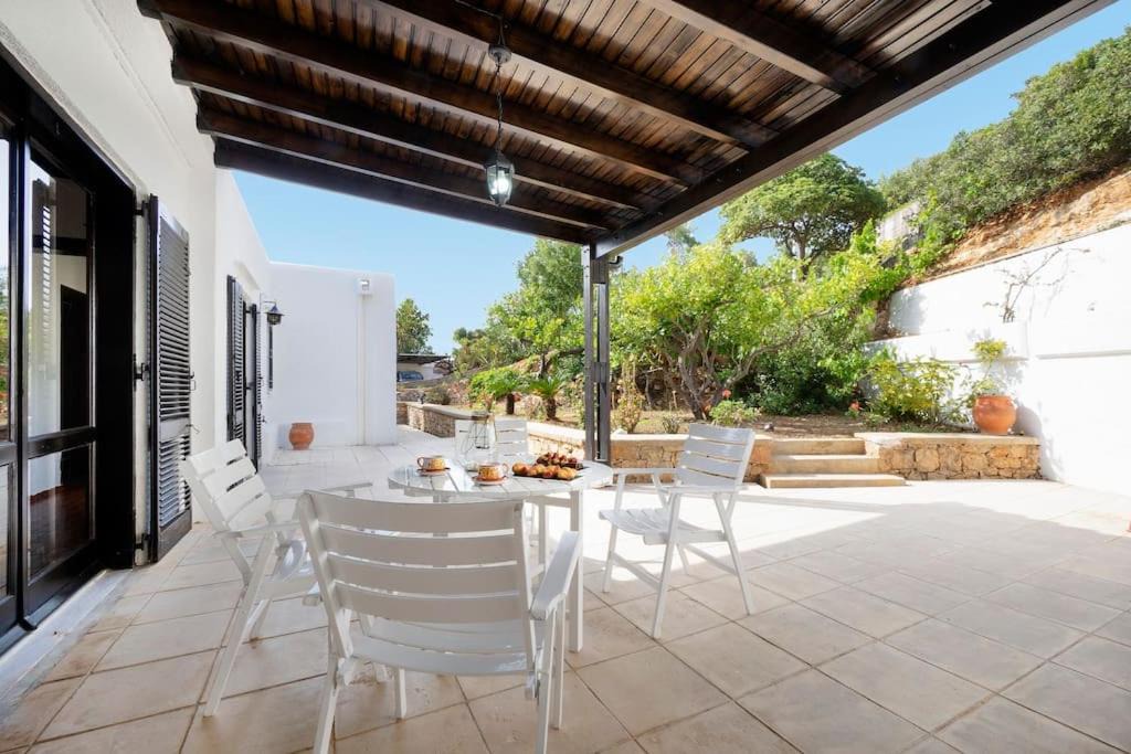 Photo of Patio Balcony in Chorafakia