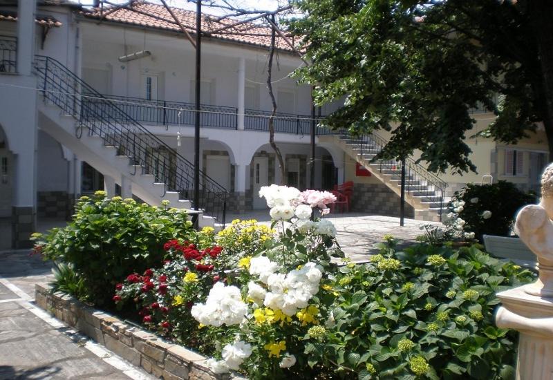 Photo of Others in Kokkinon Neron