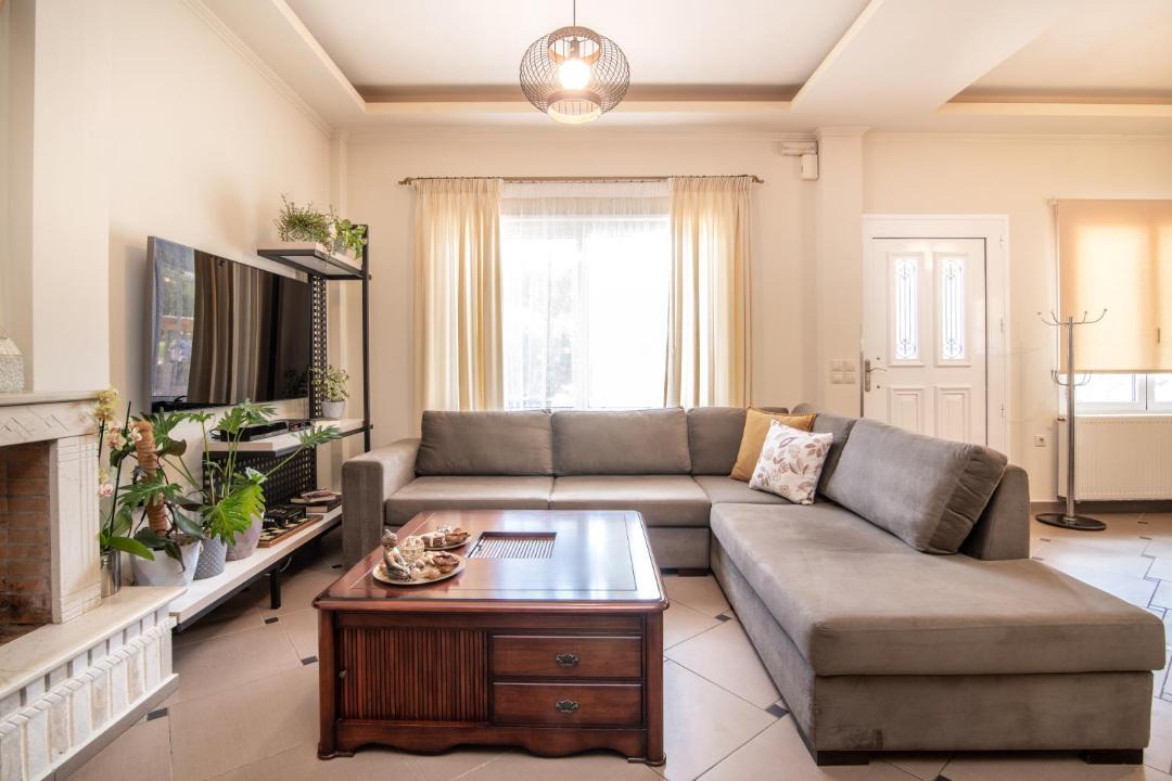 Photo of Livingroom in Mouzaki